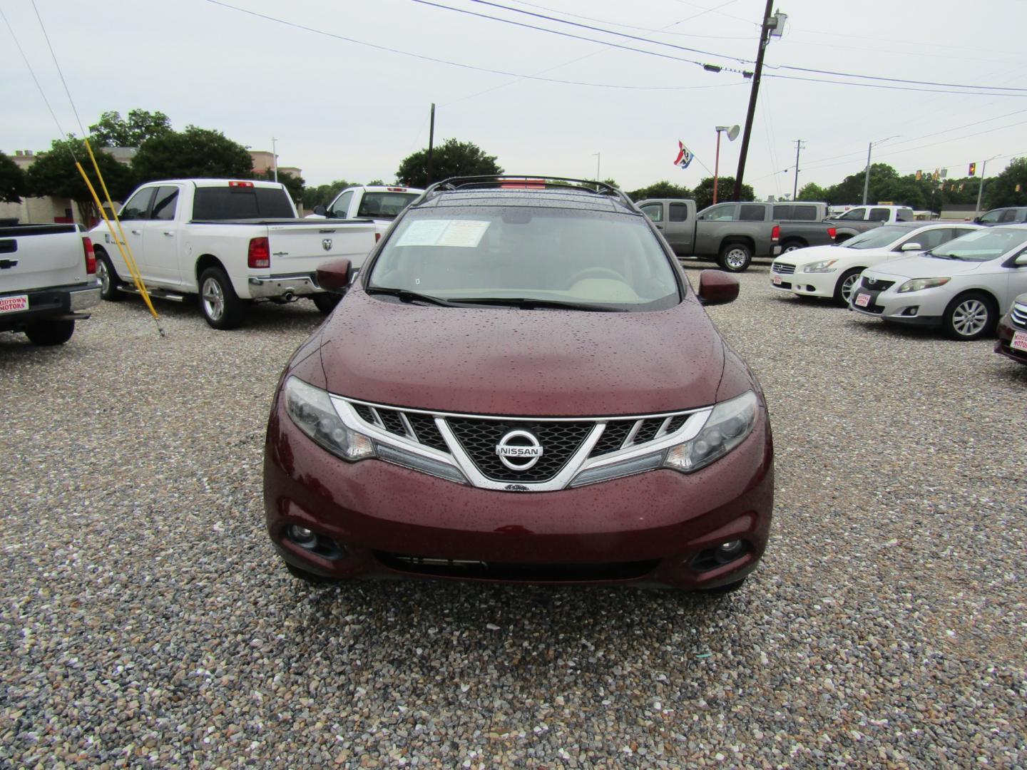 2011 Burgandy /Tan Nissan Murano (JN8AZ1MU0BW) with an V6 engine, Automatic transmission, located at 15016 S Hwy 231, Midland City, AL, 36350, (334) 983-3001, 31.306210, -85.495277 - Photo#1